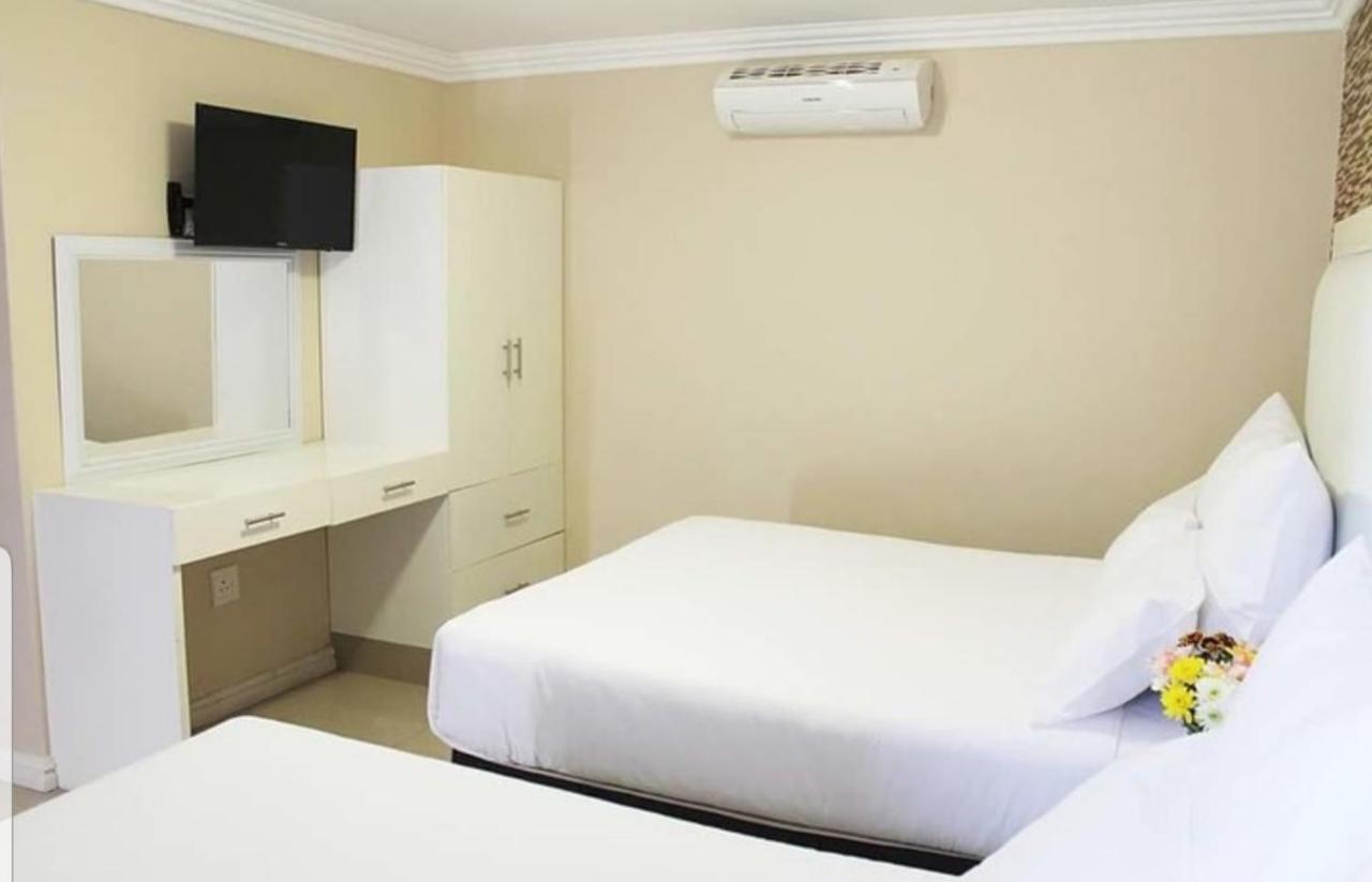 Bayside Hotel Pinetown New Germany Luaran gambar